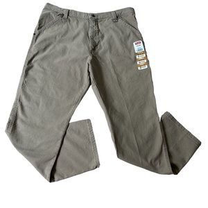 Wrangler 5 STAR NWT Carpenter Relaxed Seat and Thigh Khaki Pants